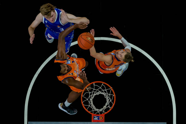 中场梳理和 中场梳理和