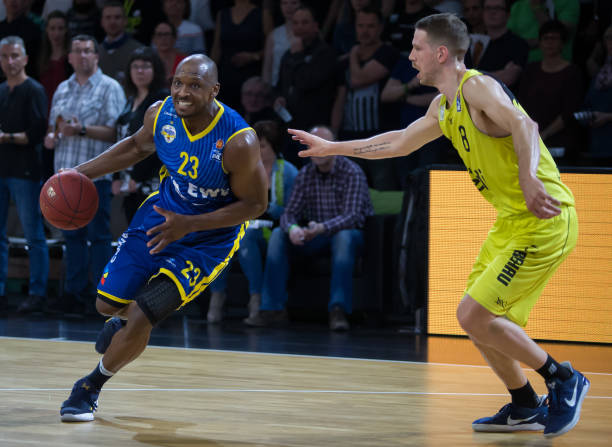 约和转会谈 约和转会谈