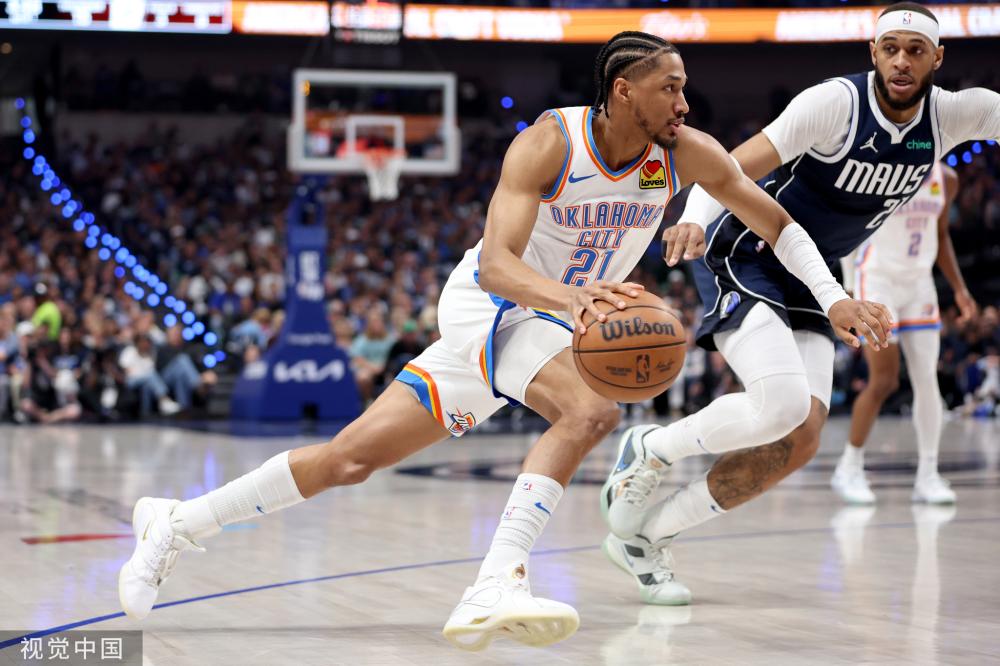 亲水而行 亲水而行